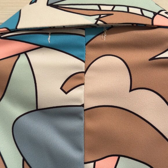 Abstract Multicolor Blazer & Pants Set - Picture 4 of 10